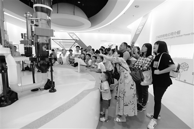 如何從知識科普拓展到關(guān)系培育？
